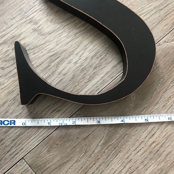 🔥SALE - Any 4 for $20. Wooden Wall Letter - S - Picture 2 of 4